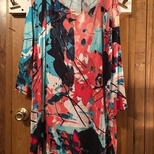 Avenue 22/24 sharkbite paint splatter top